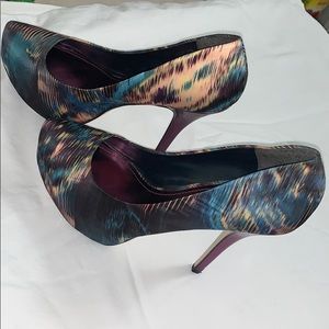 Aldo mixed-media print,  satin pumps